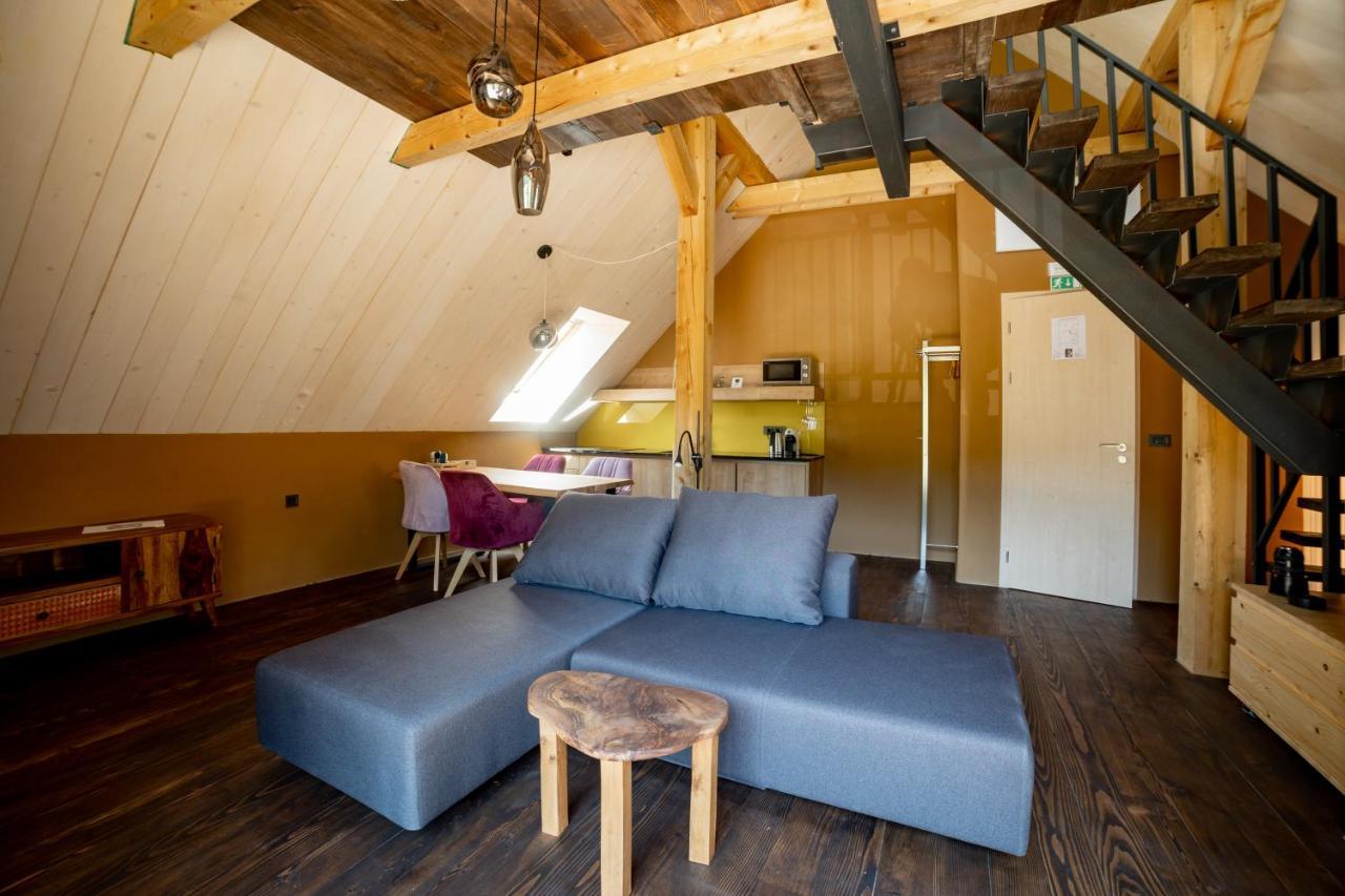 Apartamento Hisa Zdravega Oddiha Begunje pri Cerknici Exterior foto